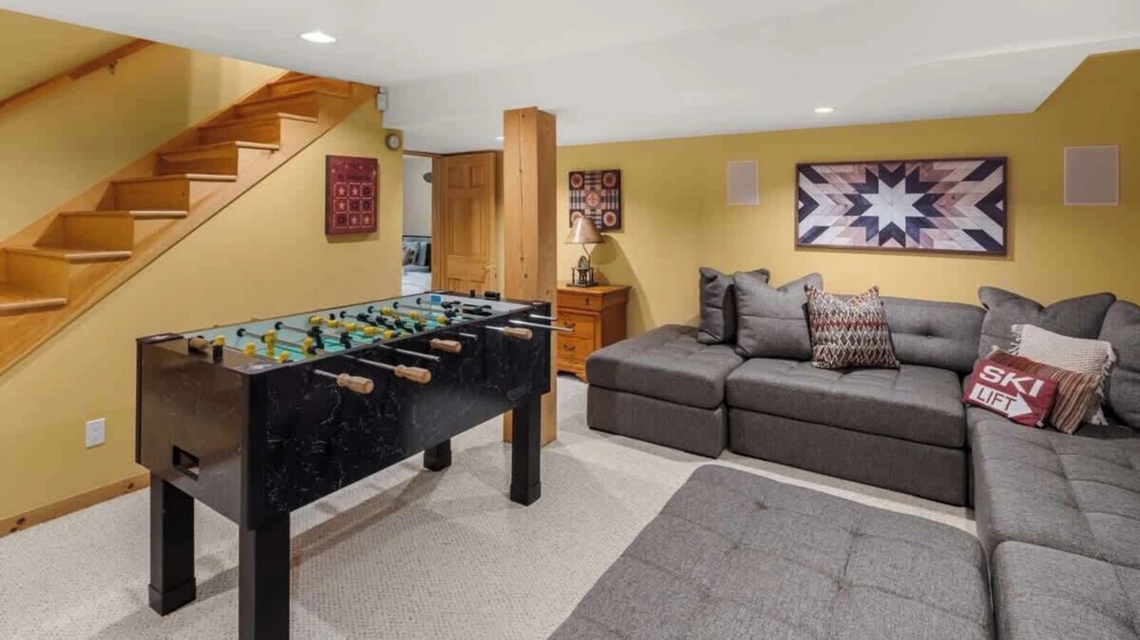 Mountain Pines family room
